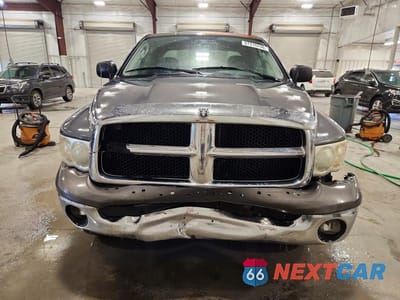 Piąte zdjęcie samochodu w środku: 2003 DODGE RAM 1500 ST VIN:1D7HU18D13S231685 - miniatura