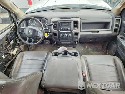 Zdjęcie 8 z 13 samochodu: 2017 RAM 3500 VIN:3C7WRSCL2HG677997 - miniatura