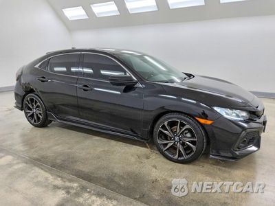 Czwarte zdjęcie samochodu z boku: 2018 HONDA CIVIC SPORT VIN:SHHFK7H40JU415003 - miniatura