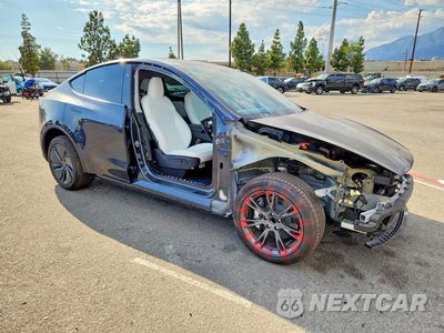 Czwarte zdjęcie samochodu z boku: 2026 TESLA MODEL Y VIN:7SAYGDEDXTF452869 - miniatura
