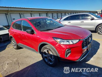 Czwarte zdjęcie samochodu z boku: 2025 FORD ESCAPE ST LINE VIN:1FMCU9MN6SUA99703 - miniatura