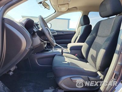Zdjęcie 7 z 13 samochodu: 2017 NISSAN PATHFINDER S VIN:5N1DR2MN0HC673918 - miniatura