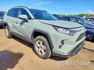 Czwarte zdjęcie samochodu z boku: 2021 TOYOTA RAV4 XLE VIN:2T3P1RFV9MW238465 - miniatura