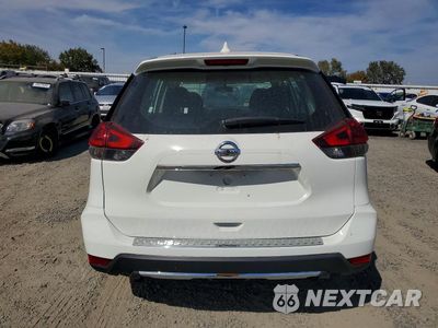 Zdjęcie 6 z 13 samochodu: 2018 NISSAN ROGUE S VIN:5N1AT2MT6JC773286 - miniatura