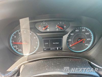 Zdjęcie 9 z 13 samochodu: 2018 CHEVROLET EQUINOX LT VIN:2GNAXJEV7J6276279 - miniatura