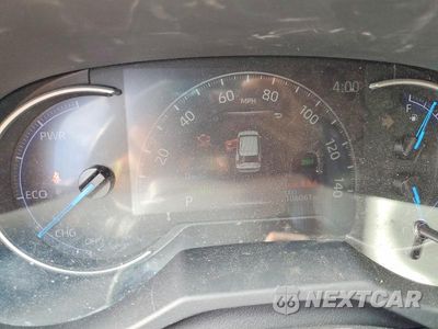 Zdjęcie 9 z 13 samochodu: 2019 TOYOTA RAV4 LIMITED VIN:JTMDWRFV0KJ024965 - miniatura