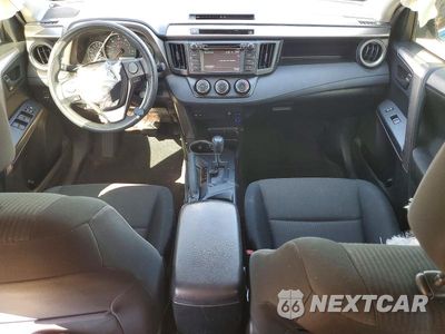 Zdjęcie 8 z 13 samochodu: 2016 TOYOTA RAV4 LE VIN:JTMZFREV0GJ078541 - miniatura