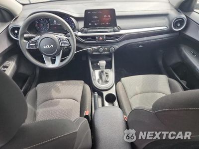 Zdjęcie 8 z 12 samochodu: 2024 KIA FORTE LXS VIN:3KPF24AD2RE698595 - miniatura