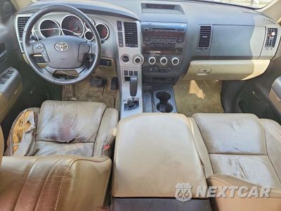 Zdjęcie 8 z 13 samochodu: 2008 TOYOTA SEQUOIA SR5 VIN:5TDBY64A68S020284 - miniatura