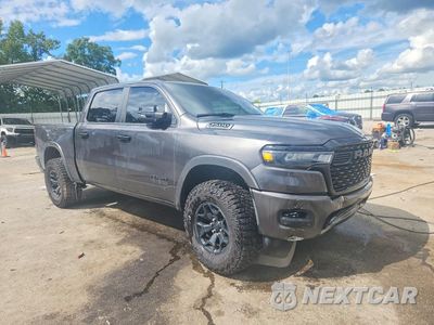 Czwarte zdjęcie samochodu z boku: 2025 RAM 1500 BIG HORN/LONE STAR VIN:1C6SRFFP8SN653677 - miniatura