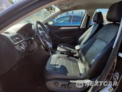 Zdjęcie 7 z 12 samochodu: 2014 VOLKSWAGEN PASSAT S VIN:1VWAT7A37EC062768 - miniatura