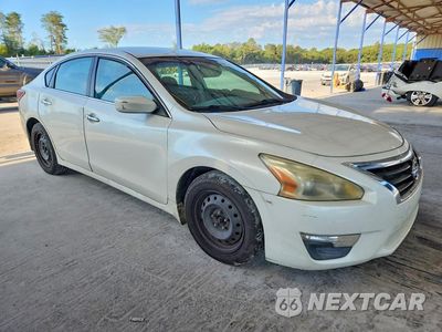 Czwarte zdjęcie samochodu z boku: 2014 NISSAN ALTIMA 2.5 VIN:1N4AL3AP7EC105137 - miniatura