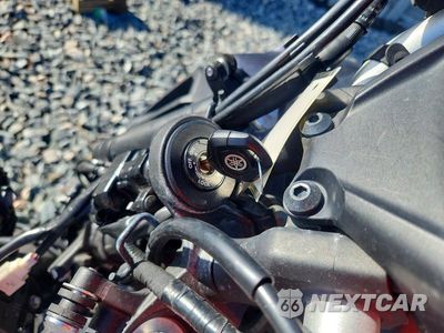 Zdjęcie 8 z 9 samochodu: 2024 YAMAHA MT07 VIN:JYARM32E2RA010408 - miniatura
