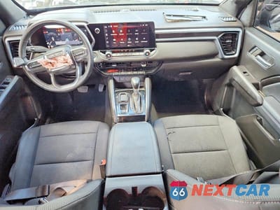 Zdjęcie 8 z 12 samochodu: 2024 GMC CANYON ELEVATION VIN:1GTP5BEK8R1269294 - miniatura