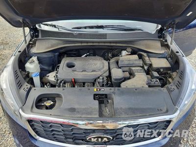 Zdjęcie 12 z 13 samochodu: 2019 KIA SORENTO LX VIN:5XYPG4A32KG511202 - miniatura