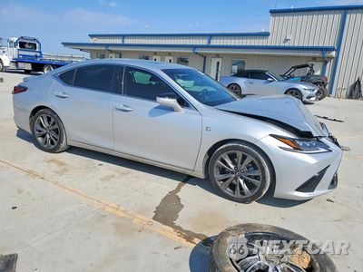 Czwarte zdjęcie samochodu z boku: 2019 LEXUS ES 350 VIN:58ABZ1B1XKU020203 - miniatura