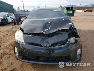 Piąte zdjęcie samochodu w środku: 2011 TOYOTA PRIUS THREE VIN:JTDKN3DU5B5299323 - miniatura