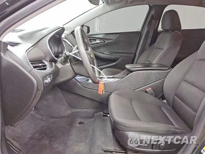 Zdjęcie 7 z 12 samochodu: 2019 CHEVROLET MALIBU LT VIN:1G1ZD5STXKF166020 - miniatura