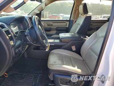 Zdjęcie 7 z 12 samochodu: 2020 RAM 1500 LIMITED VIN:1C6SRFHT7LN328448 - miniatura