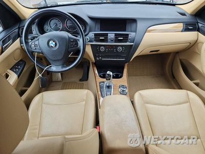 Zdjęcie 8 z 13 samochodu: 2013 BMW X3 XDRIVE28I VIN:5UXWX9C52D0D08117 - miniatura