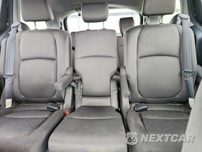 Zdjęcie 10 z 14 samochodu: 2018 HONDA ODYSSEY EX VIN:5FNRL6H5XJB033334 - miniatura