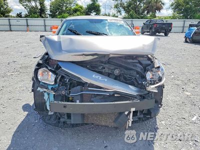 Piąte zdjęcie samochodu w środku: 2023 KIA RIO S VIN:3KPA24AD2PE557176 - miniatura