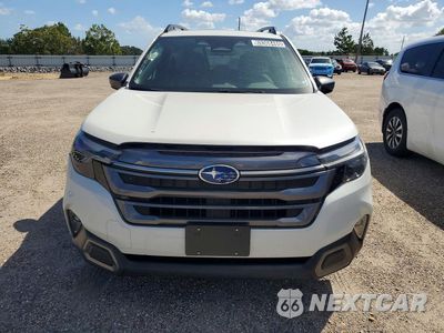 Piąte zdjęcie samochodu w środku: 2025 SUBARU FORESTER LIMITED VIN:JF2SLDRC0SH513310 - miniatura