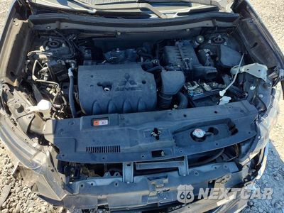 Zdjęcie 12 z 13 samochodu: 2019 MITSUBISHI OUTLANDER SE VIN:JA4AD3A37KZ010875 - miniatura