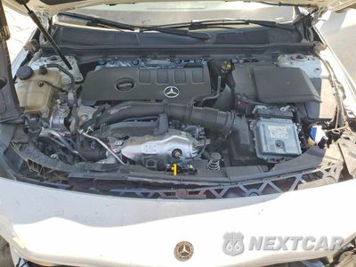 Zdjęcie 11 z 12 samochodu: 2023 MERCEDES-BENZ CLA 250 VIN:W1K5J4GBXPN329583 - miniatura
