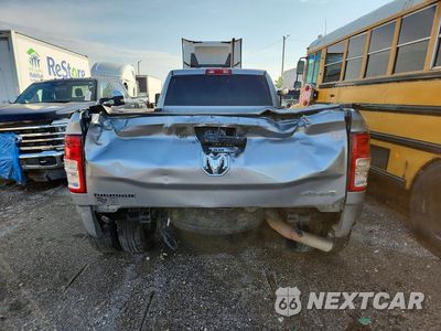 Zdjęcie 6 z 13 samochodu: 2023 RAM 3500 BIG HORN VIN:3C63RRHL4PG644961 - miniatura