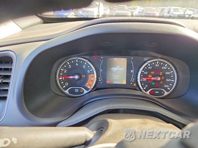 Zdjęcie 9 z 12 samochodu: 2023 JEEP RENEGADE LATITUDE VIN:ZACNJDB10PPP57661 - miniatura