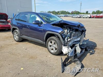 Czwarte zdjęcie samochodu z boku: 2024 TOYOTA RAV4 HYBRID XLE VIN:2T3RWRFV4RW203365 - miniatura