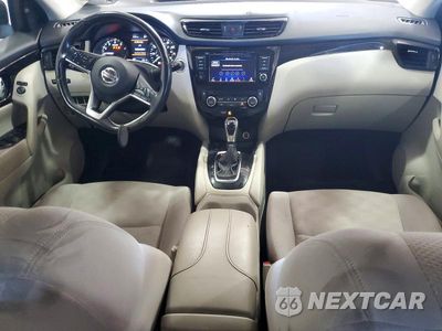 Zdjęcie 8 z 14 samochodu: 2019 NISSAN ROGUE SPORT SV VIN:JN1BJ1CR1KW322025 - miniatura