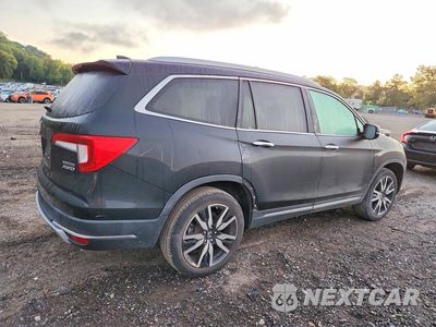 Trzecie zdjęcie samochodu z tyłu: 2021 HONDA PILOT TOURING VIN:5FNYF6H93MB062622 - miniatura