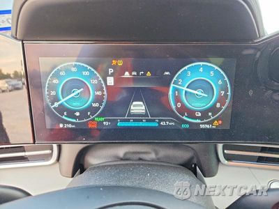 Zdjęcie 9 z 12 samochodu: 2024 HYUNDAI ELANTRA LIMITED VIN:KMHLN4DJ1RU095517 - miniatura