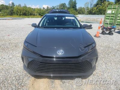 Piąte zdjęcie samochodu w środku: 2026 TOYOTA CAMRY LE VIN:4T1DAACK1TU323015 - miniatura