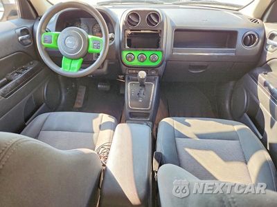 Zdjęcie 8 z 13 samochodu: 2015 JEEP PATRIOT SPORT VIN:1C4NJPBA4FD305553 - miniatura