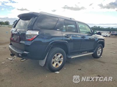 Trzecie zdjęcie samochodu z tyłu: 2016 TOYOTA 4RUNNER SR5 VIN:JTEBU5JR4G5362655 - miniatura