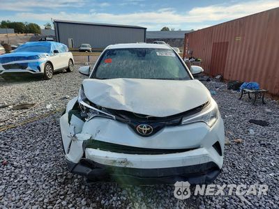 Piąte zdjęcie samochodu w środku: 2019 TOYOTA C-HR XLE VIN:NMTKHMBX2KR079205 - miniatura