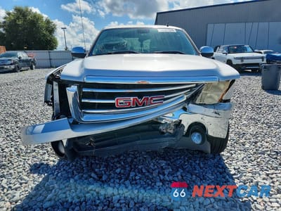 Piąte zdjęcie samochodu w środku: 2012 GMC SIERRA C1500 SLE VIN:3GTP1VE06CG240980 - miniatura