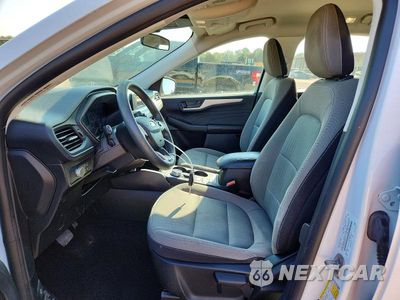 Zdjęcie 7 z 13 samochodu: 2022 FORD ESCAPE S VIN:1FMCU0F65NUA85717 - miniatura