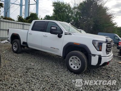 Czwarte zdjęcie samochodu z boku: 2025 GMC SIERRA K2500 AT4 VIN:1GT4UPE70SF336929 - miniatura