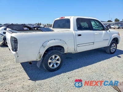 Trzecie zdjęcie samochodu z tyłu: 2005 TOYOTA TUNDRA DOUBLE CAB LIMITED VIN:5TBET38165S494793 - miniatura