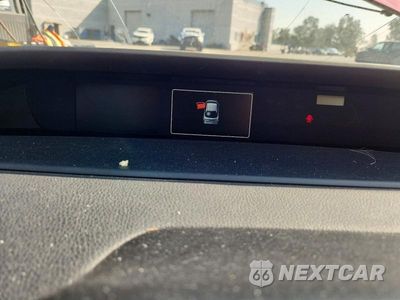 Zdjęcie 9 z 13 samochodu: 2018 TOYOTA PRIUS TWO VIN:JTDKBRFUXJ3586191 - miniatura