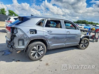 Trzecie zdjęcie samochodu z tyłu: 2025 VOLKSWAGEN ATLAS CROSS SPORT SE VIN:1V2DE2CA6SC208225 - miniatura