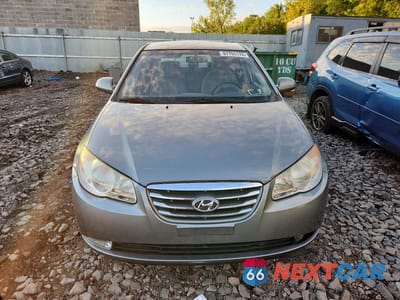 Piąte zdjęcie samochodu w środku: 2010 HYUNDAI ELANTRA GLS VIN:KMHDU4AD0AU156544 - miniatura