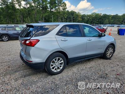 Trzecie zdjęcie samochodu z tyłu: 2020 CHEVROLET EQUINOX VIN:2GNAXFEV3L6254876 - miniatura