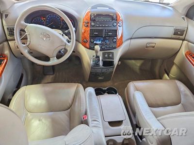 Zdjęcie 8 z 14 samochodu: 2006 TOYOTA SIENNA XLE 7 PASSENGER VIN:5TDZA22C16S513304 - miniatura