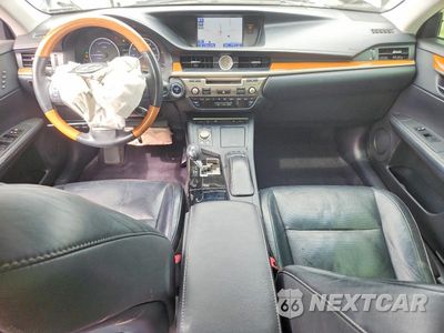Zdjęcie 8 z 13 samochodu: 2014 LEXUS ES 300H VIN:JTHBW1GGXE2076528 - miniatura