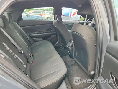 Zdjęcie 10 z 12 samochodu: 2025 HYUNDAI ELANTRA SEL SPORT VIN:KMHLM4DG9SU891459 - miniatura